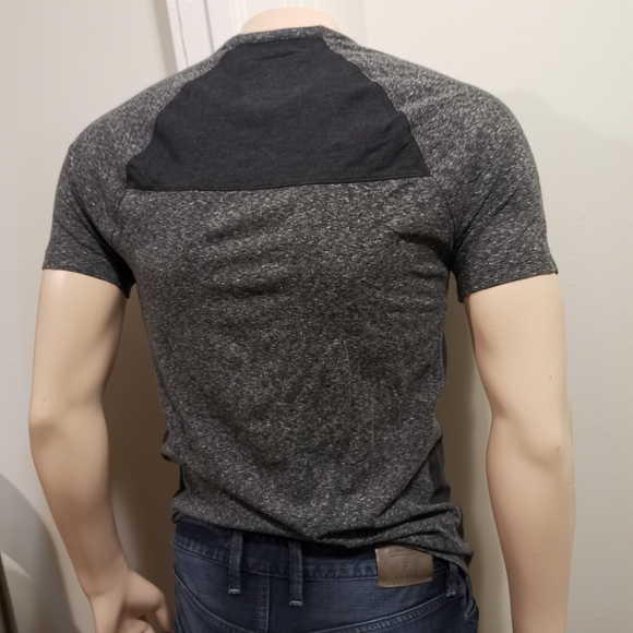 Abercrombie & Fitch Men's Active Sport Tee Grey XS - Picture 8 of 8